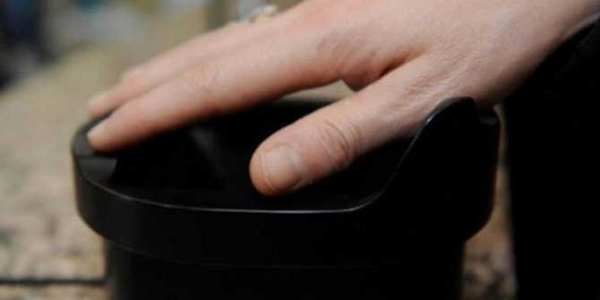 Koronavirüs nedeniyle hastanelerde parmak izi askıya alındı