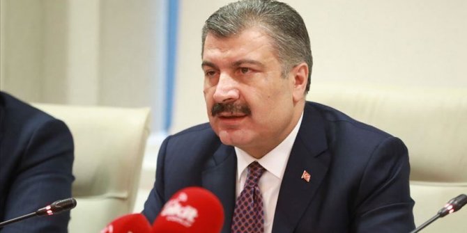 Sağlık Bakanı Koca'dan umreden yeni dönen vatandaşlara çağrı