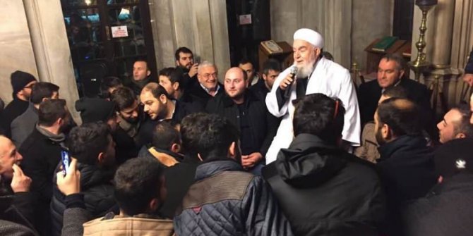 Abdullah Ustaosmanoğlu Hoca vefat etti