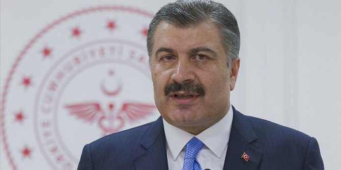 Sağlık Bakanı Koca: Sosyal medya ve WhatsApp'tan 'gizli belge' adıyla yayılan görsel gerçek dışı