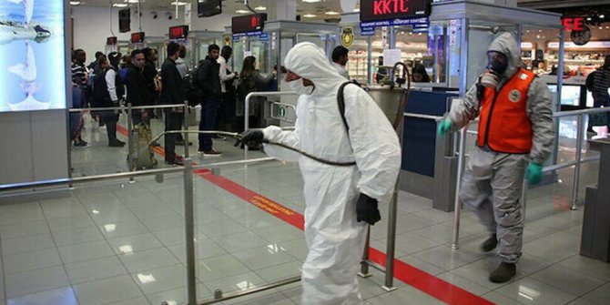KKTC cumhurbaşkanlığı seçimleri koronavirüs nedeniyle ertelendi