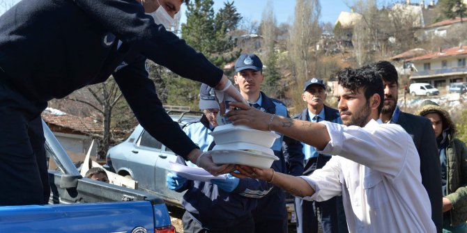 Ankara Büyükşehir Belediyesinin koronavirüse karşı hizmetleri devam ediyor