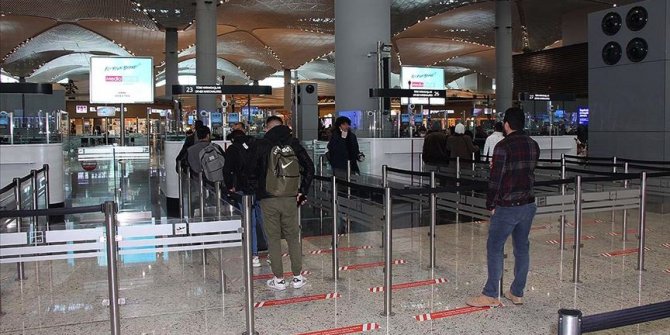 Kovid-19 salgını nedeniyle uçuşu iptal edilen yolculara yeni haklar