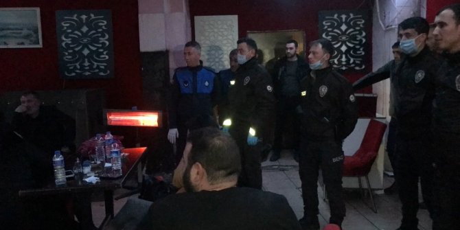 Kapatma kararına uymadılar