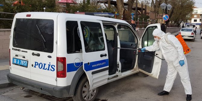 Keçiören Belediyesinden polis araçlarına dezenfekte