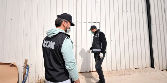 Fahiş fiyatla mal satan ve vatandaşın sağlığını tehlikeye atan 160 kişiye gözaltı