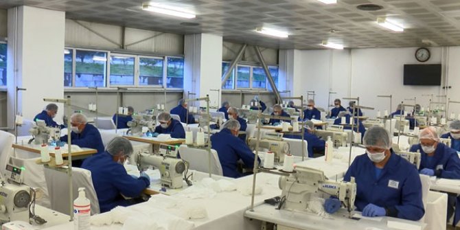 Jandarma, günde 100 bin maske üretiyor