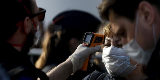 Kovid-19 vaka sayısı dünya genelinde 800 bini geçyi