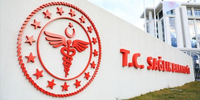 Sağlık Bakanlığı: Son 24 saatte can kaybı 214'e ulaştı.