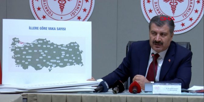 Sağlık Bakanı Koca Koronavirüs Bilim Kurulu toplantısı sonrası açıklamalarda bulundu