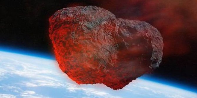 NASA: Tehlikeli asteroit hızla Dünya'ya yaklaşıyor