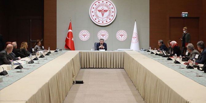 Koronavirüs Bilim Kurulu ilk kez 'video konferans' yöntemiyle toplanacak