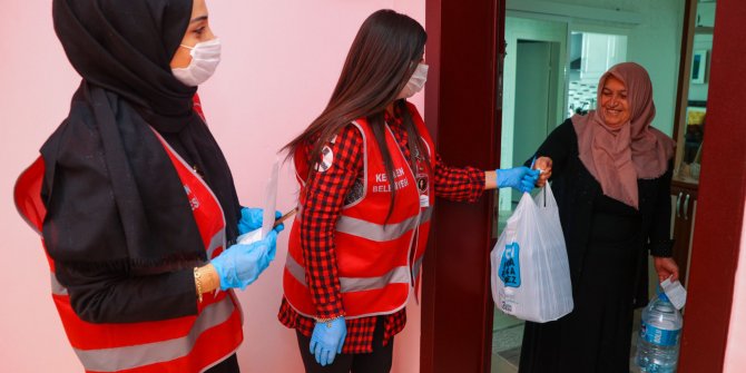 12 günde 5 bin vatandaşa alışverişleri için yardımcı olundu