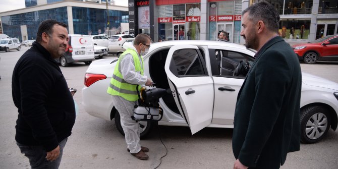 Pursaklar’da araçlar tek tek dezenfekte ediliyor