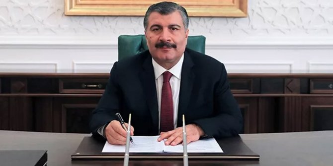 Fahrettin Koca'dan 20 yaş altındaki vatandaşlara teşekkür