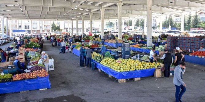 Ankara'da 5 semt pazarı kapatıldı