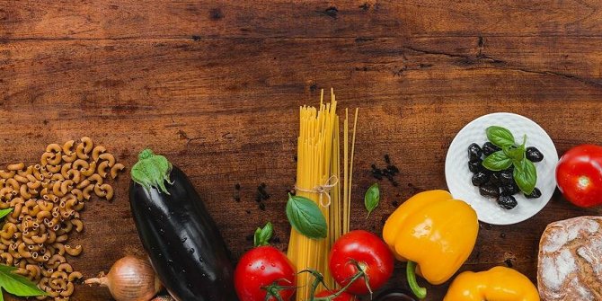 Koronavirüse yakalanmamak için nasıl beslenmeliyiz?