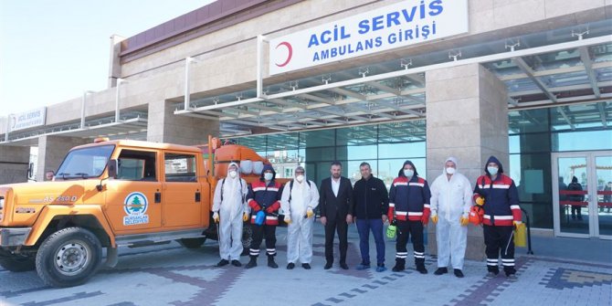 Pursaklar Belediyesi, Devlet Hastanelerini dezenfekte ediyor