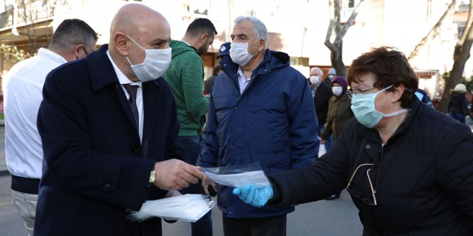 Başkan Altınok: Öz kaynaklarımızla maske ve dezenfektan üretiyoruz