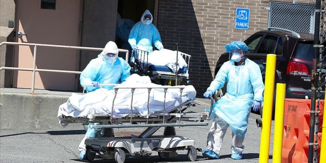 ABD’de koronavirüsten ölenlerin sayısı 25 bini aştı