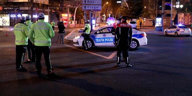 31 ilde sokağa çıkma yasağı başladı