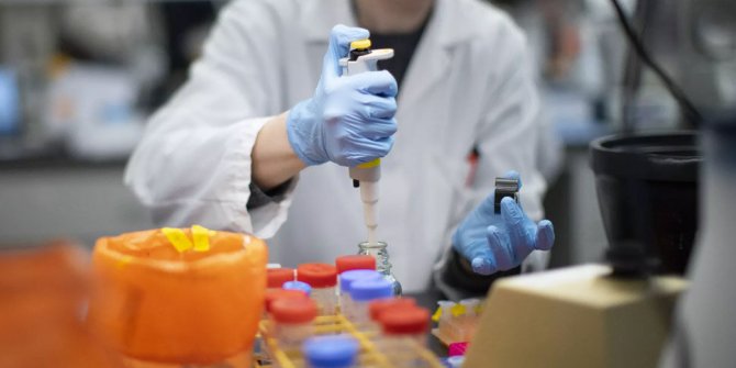 Nobel Tıp Ödüllü Doktor: Koronavirüs Çin'de Laboratuvarda Üretildi