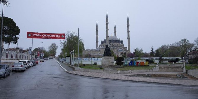 Yurtta 'Evde kal' çağrısına büyük oranda uyuluyor