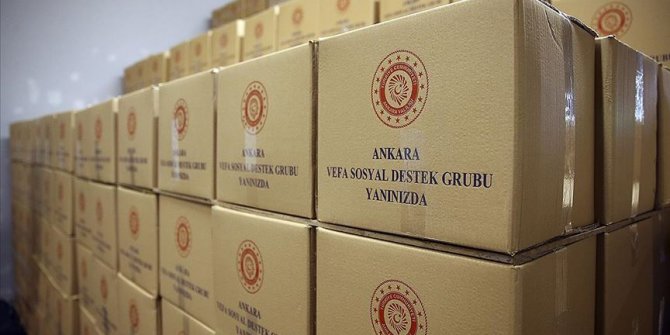 Ankara'daki ihtiyaç sahipleri için hazırlanan 80 bin gıda kolisi yola çıktı