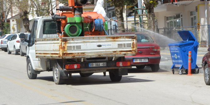 Kızılcahamam’da konteynerlar yıkandı