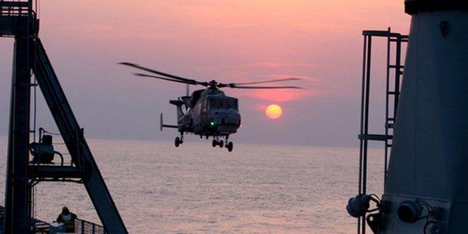 Akdeniz'de askeri helikopter kayboldu