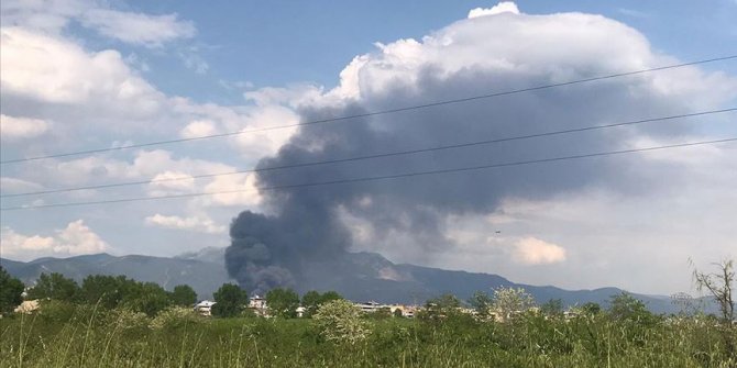 Bursa'da soğuk hava deposunda yangın çıktı