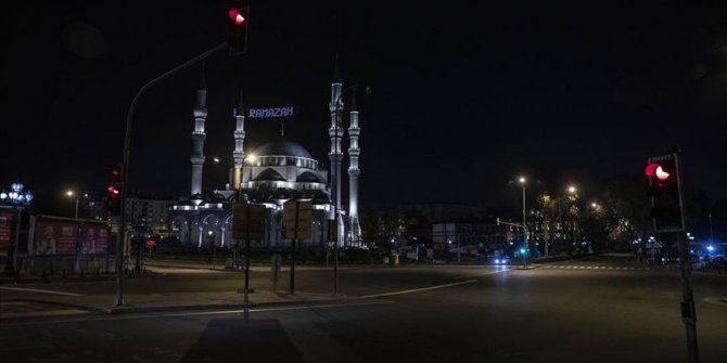 31 ildeki 3 günlük sokağa çıkma kısıtlaması başladı