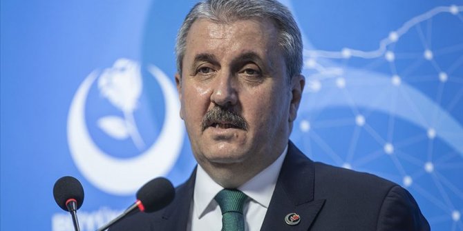 BBP Genel Başkanı Destici: Artık bu ülkede darbelere geçit yok