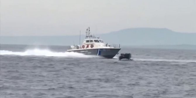 Yunan sahil güvenlik botları bir kez daha insan haklarını ihlal etti