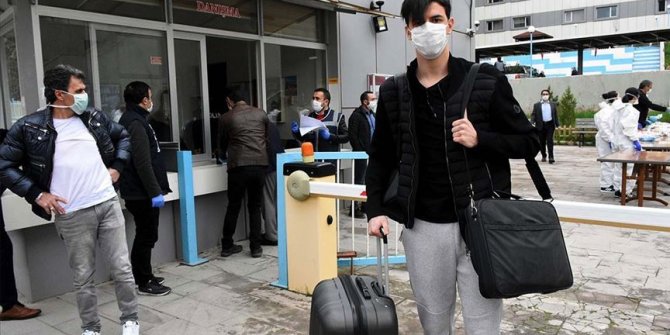 Belçika'dan getirilen Türk vatandaşlarının Gümüşhane'deki karantina süresi tamamlandı
