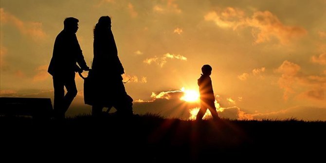 Türkiye'de geçen yıl ortalama hanehalkı büyüklüğü 3,35 kişi oldu