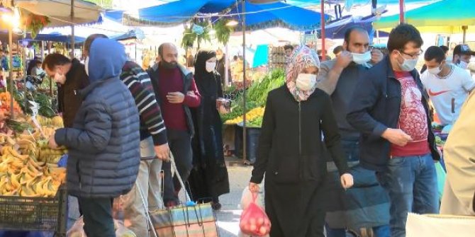 Pazar ve kasaplarda yoğunluk