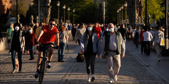 Avrupa'da en kapsamlı 'normale dönüş' yarın başlıyor