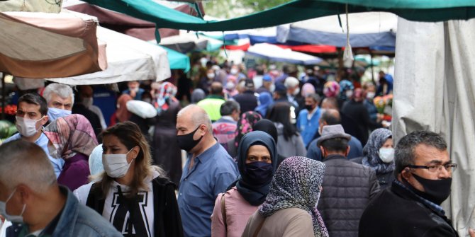 Semt pazarları yine kalabalık
