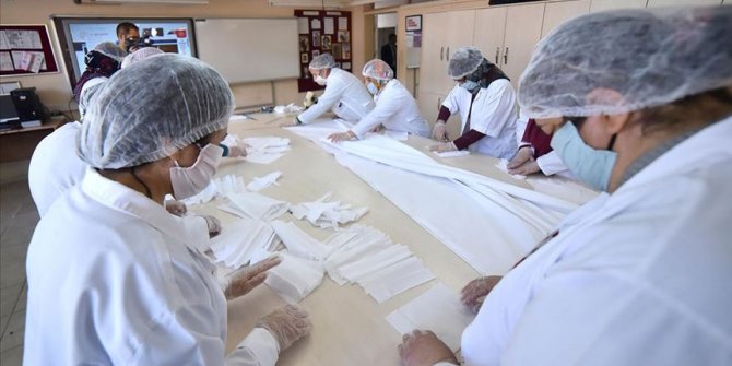 Olgunlaşma enstitüleri 1 ayda 20 milyon maske üretti