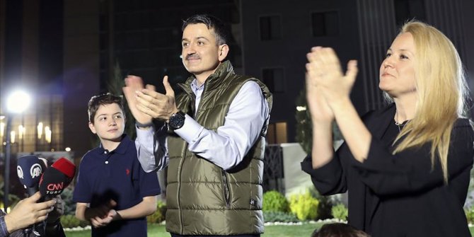 Bakan Pakdemirli'den çiftçilere alkışlı destek