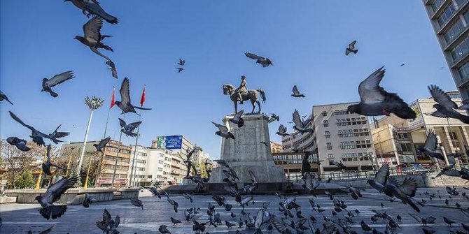 15-20 yaş arası gençler için sokağa çıkma izni başladı