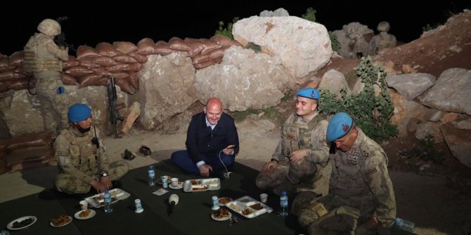 Erdoğan askerlerin bayramını kutladı