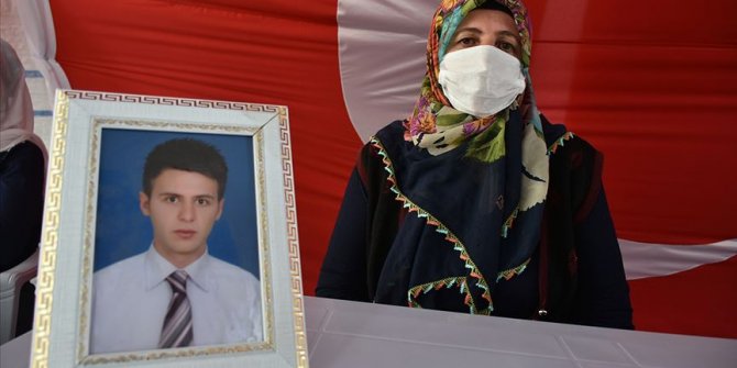 Diyarbakır annesi Solmaz Sevinç: Bu bayram beni sevindir. Sesimi duyuyorsan gel adalete teslim ol