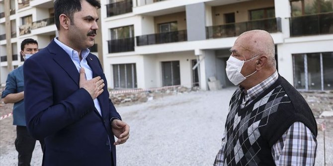 İki yıl önce sitem ettiği yerde bu kez Bakan Kurum'a teşekkür etti