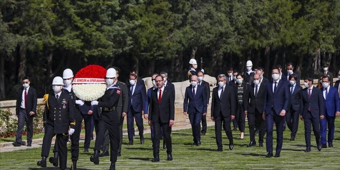 19 Mayıs Atatürk'ü Anma, Gençlik ve Spor Bayramı kutlanıyor