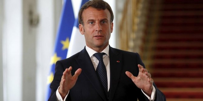 Macron çoğunluğu katbetti