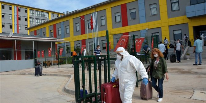 Karantina süresi biten 67 bin 547 vatandaş evlerine uğurlandı