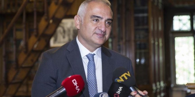 Bakan Ersoy: Hatlar açıldığında tercih edilecek ülkelerin başında Türkiye gelecek