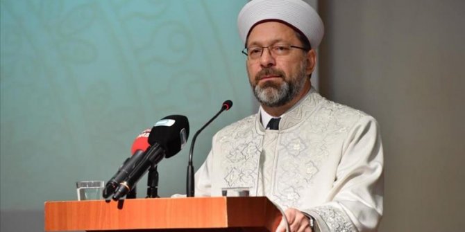 Ali Erbaş: Namahrem eli minarelerimize değmiş oldu